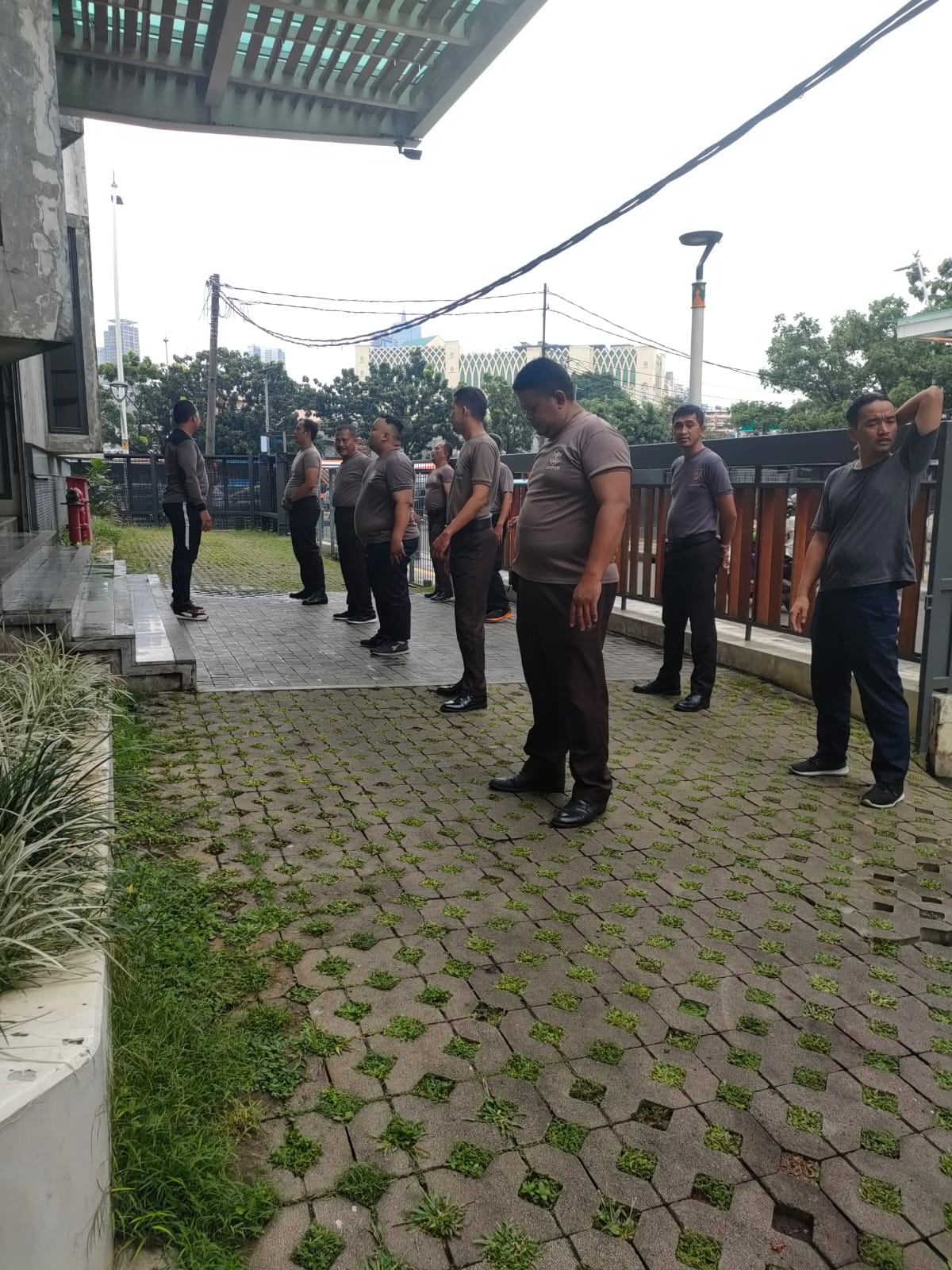 PT EPS Melakukan Pembinaan Berkala Kepada Para TAD Satpam untuk Peningkatan Skill PT Akashi