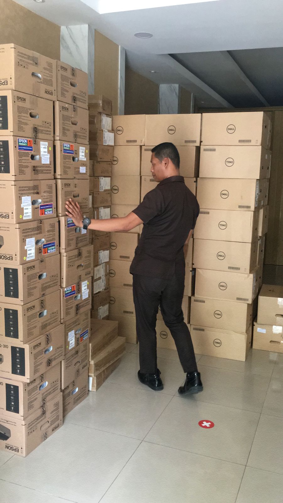 Pemenuhan printer dan PC untuk PT. Pegadaian Kanwil Semarang.