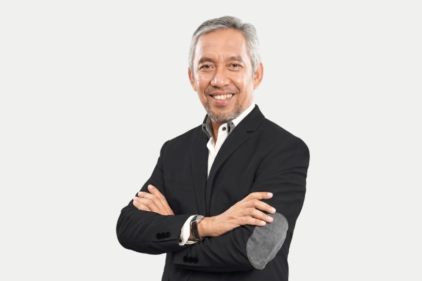 bapak basuki kadiv bisnis
